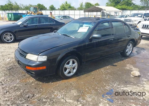 1997 Nissan Maxima Gle/Gxe/Se z USA, uszkodzony, nr VIN JN1CA21D4VM517036